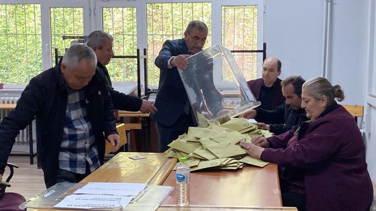 Zonguldak'ta, oyların sayımına başlanıldı