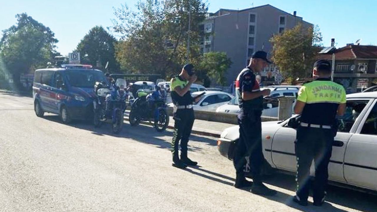 Jandarma'dan huzur operasyonu: 2 tutuklu!