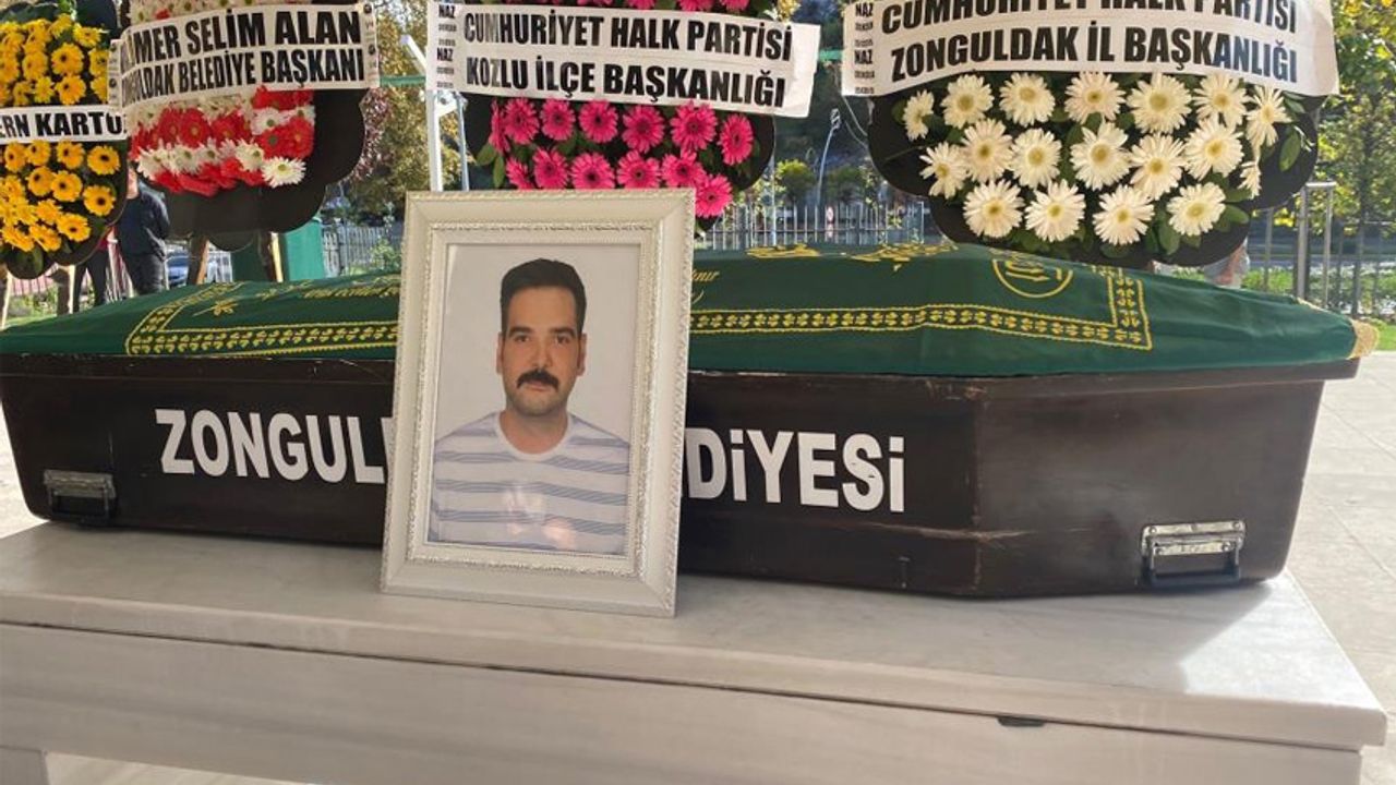 Hayatına son veren CHP'li gence son görev