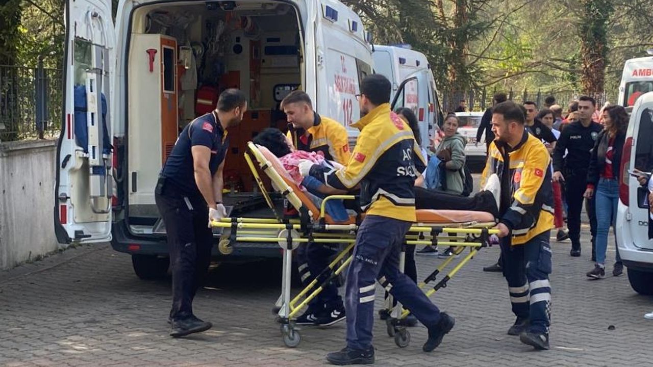 Zonguldak'ta, 3 öğrenci velisi yaralandı!