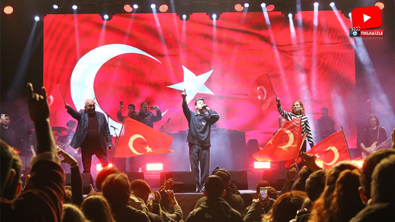 Kdz. Ereğli, Norm Ender ile "Parla"dı