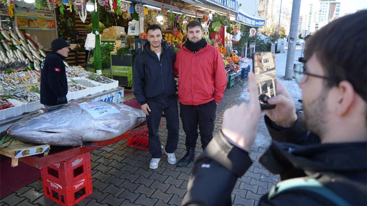 Karadeniz'de avlandı, ilgi odağı oldu