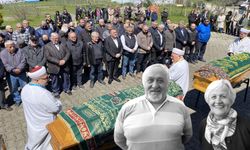 Yangında vefat eden Aktaş çifti, toprağa verildi