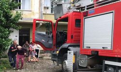 Biri bebek 7 kişi, yangında mahsur kaldı!