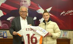 Ereğlili milli futbolcu, Posbıyık'ı ziyaret etti