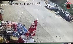Araçların altında kalmaktan son anda kurtuldu!