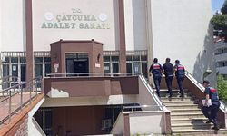 Patronunu silahla yaraladı!