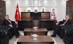 Başkan Yiğit’ten Rektör Özölçer’e ziyaret