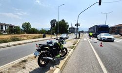 Motosikletliler karşıdan karşıya geçemedi!