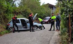 Jandarmadan kaçan sürücü, kaza yaptı!