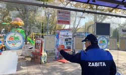 İzinsiz yapıştırılan afişler kaldırılıyor