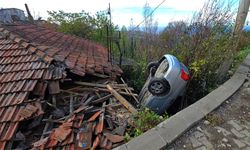 Evin çatısına uçtu!