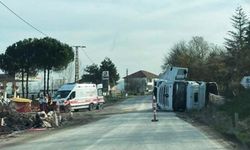 Kontrolden çıkan tır, devrildi: 1 yaralı!