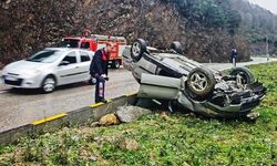 Kontrolden çıktı, takla attı: 3 yaralı!