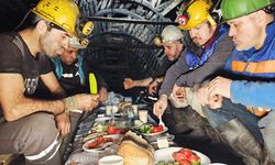 Madenciler, ilk sahuru yerin 120 metre altında yaptı