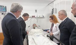 Vali Hacıbektaşoğlu, yaralı işçileri ziyaret etti