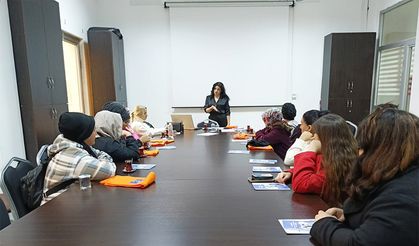 Ereğil'de, roman kadınlara eğitim verildi