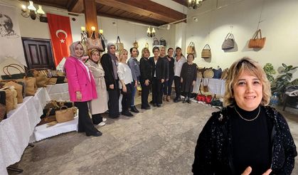 İnternetten öğrendi, şimdi kursiyerlerini eğitiyor