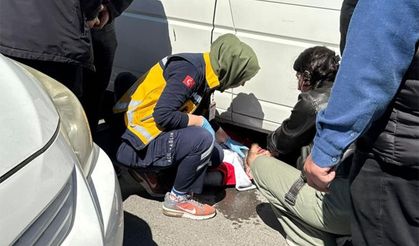 Otomobil ile motosiklet çarpıştı: 1 yaralı!