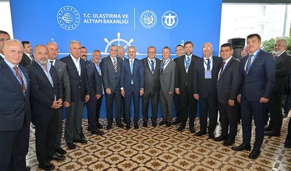 Ünlüer, 'Dünya Denizcilik Günü'ne katıldı