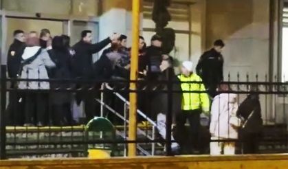 Duruşmadan sonra taraflar birbirine girdi!