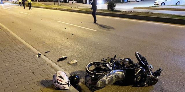 Bartın-Zonguldak yolunda feci kaza: 2 yaralı!