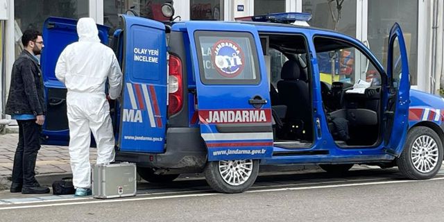 Görüştüğü evli kadının evinde öldürüldü!