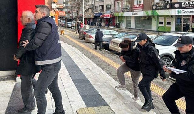 Devrek'te dolandırdılar, Ankara'da yakalandılar!