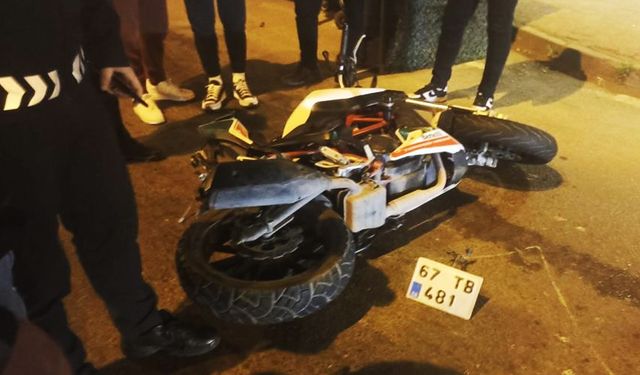 Ereğli'de motosiklet kazası: 2 genç yaralandı!
