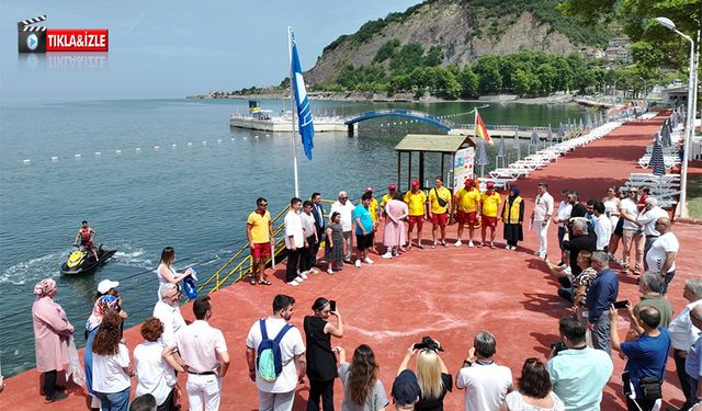 Mavi Bayraklı plajlarda sezon açıldı