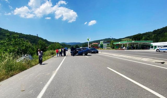 Zonguldak-Ankara yolunda kaza: 2 yaralı!