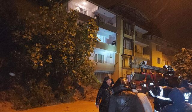 Zonguldak'ta heyelan: 6 kişi mahsur kaldı!