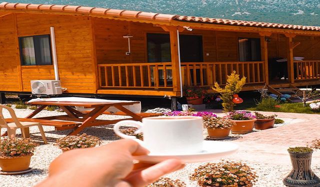 Adrasan’ın Doğal Güzellikleri: Bungalov Tatilinin Çekiciliği