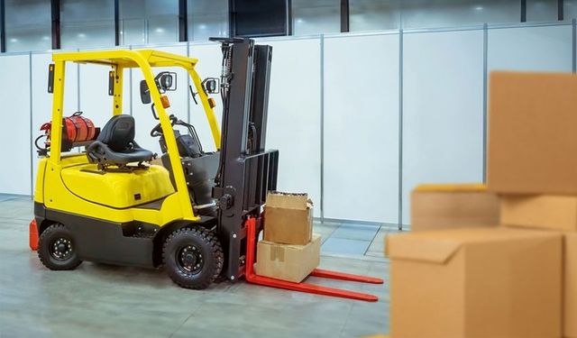 Elektrikli Forklift Nedir? Nasıl Kullanılır?