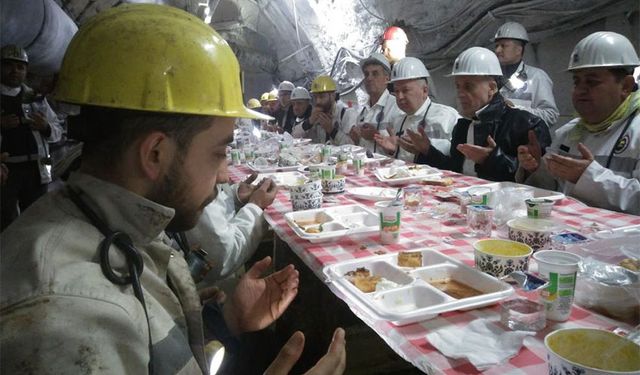 Atalay, Armutçuk'ta madencilerle iftar yaptı