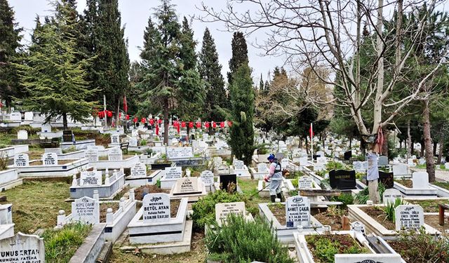 Şehir Mezarlığı, bayram öncesi bakıma alındı