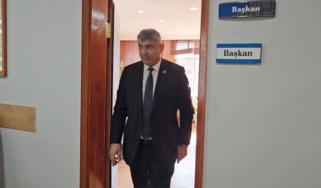 Başkan Kara: "Düşmanım da olsa kapım açık"