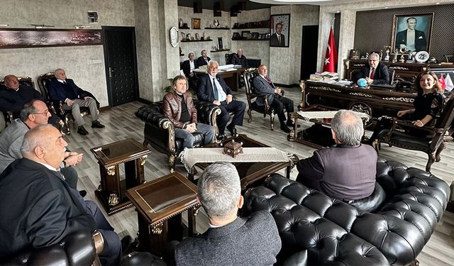 İYİ Parti yönetimi, Yapıcı ile başladı