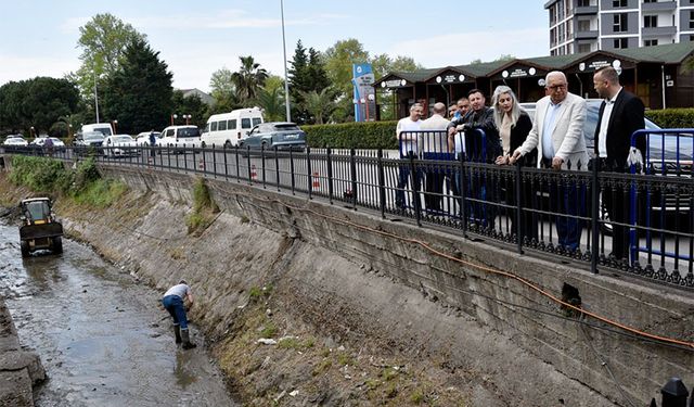 Belediye, derelerde temizlik çalışması başlattı