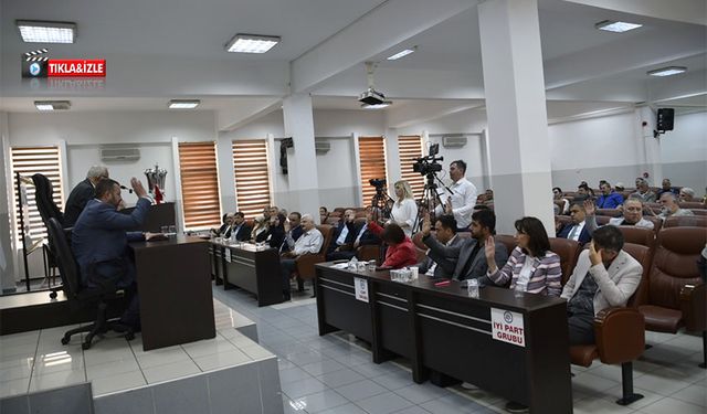 Posbıyık: "CHP içinde kaos var"