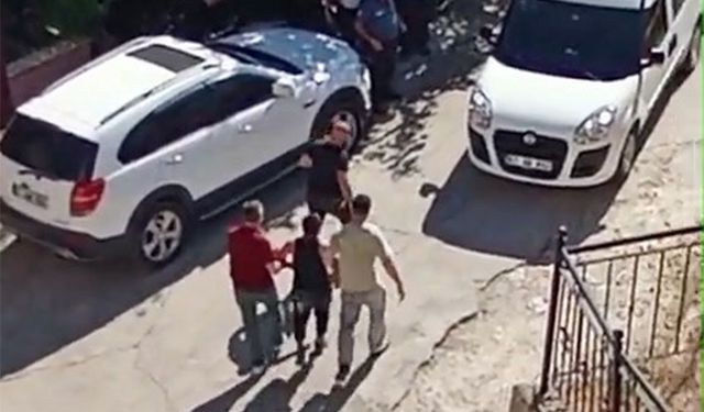 Polise yakalanmamak için girdiği bacada sıkıştı!