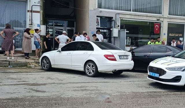 Boşanma aşamasındaki çiftin kavgası kanlı bitt!