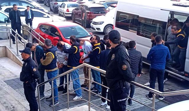 Emekli madenciyi dolandıran 5 şüpheli tutuklandı!