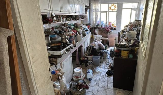 Böyle çöp ev görülmedi!