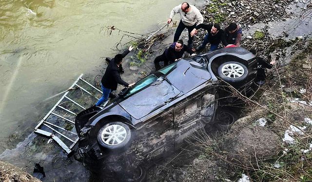 20 metreden dereye düştü: 1 yaralı!