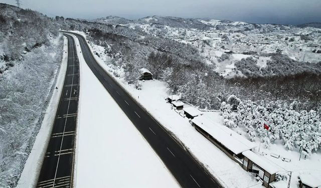 Zonguldak-Ereğli yolunda kartpostallık manzara