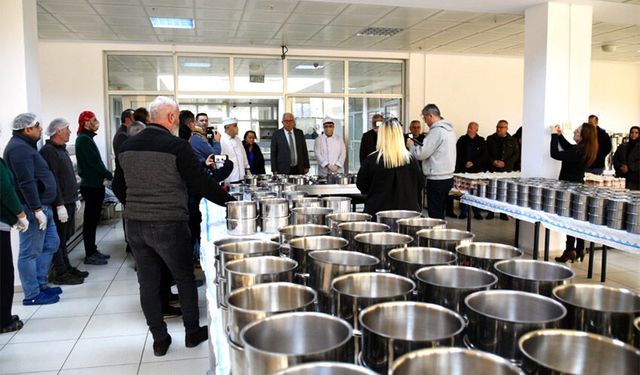 Aşevi ve gıda kolisi başvuruları sürüyor