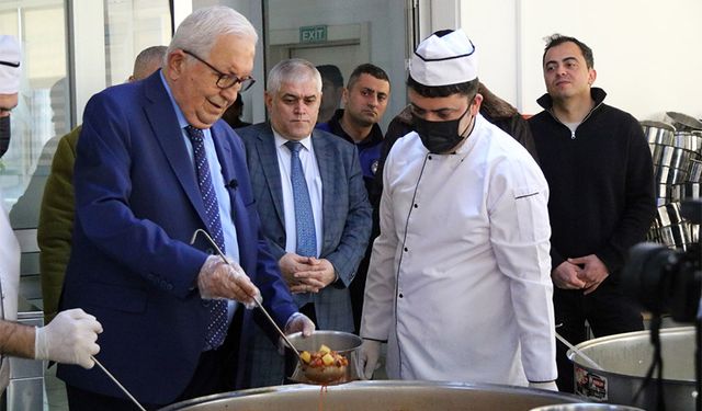 Kdz. Ereğli Belediyesi, sıcak yemekler ile halkın sofrasında