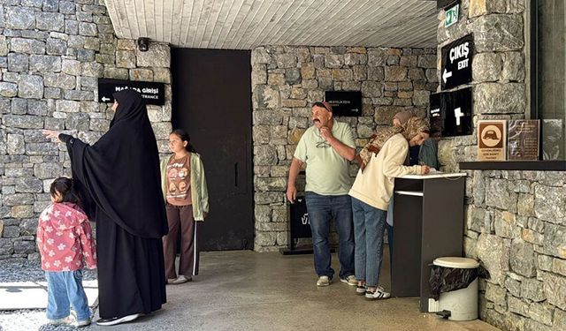 Gökgöl, turistlerin odak noktası oluyor
