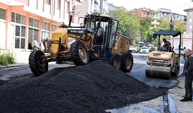 Asfalt çalışmaları, Kepez'de devam ediyor